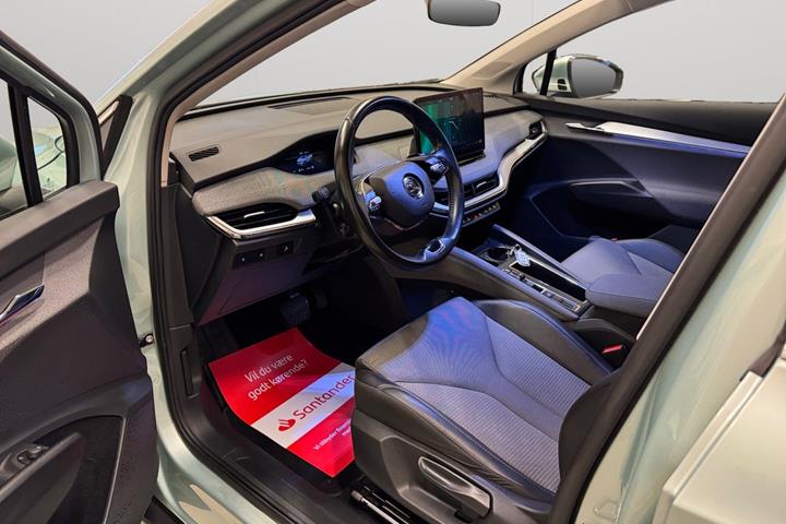 Turquoise Skoda Enyaq fra 2021