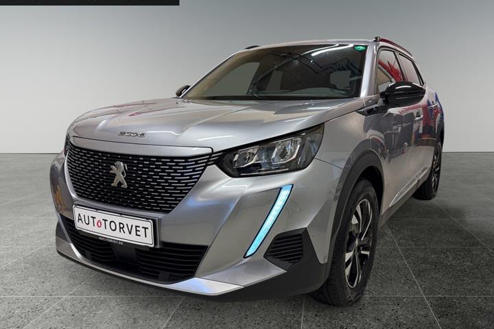 Sølv Peugeot e-2008 fra 2023