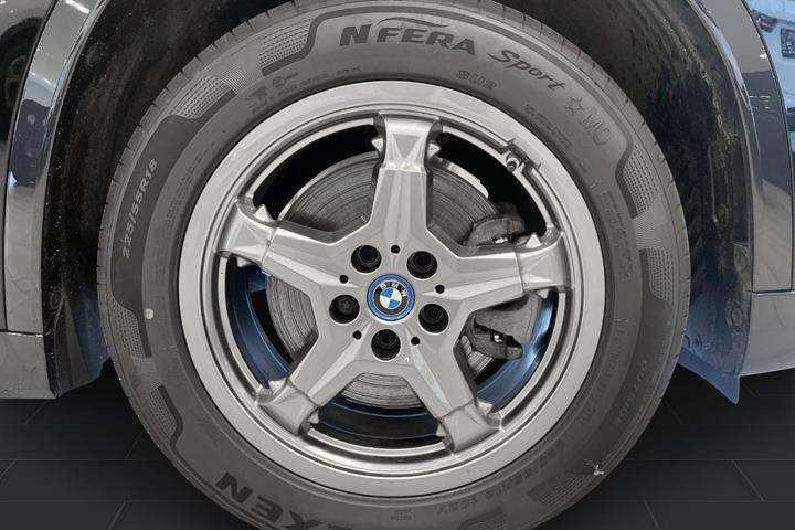 Sort BMW iX1 fra 2024