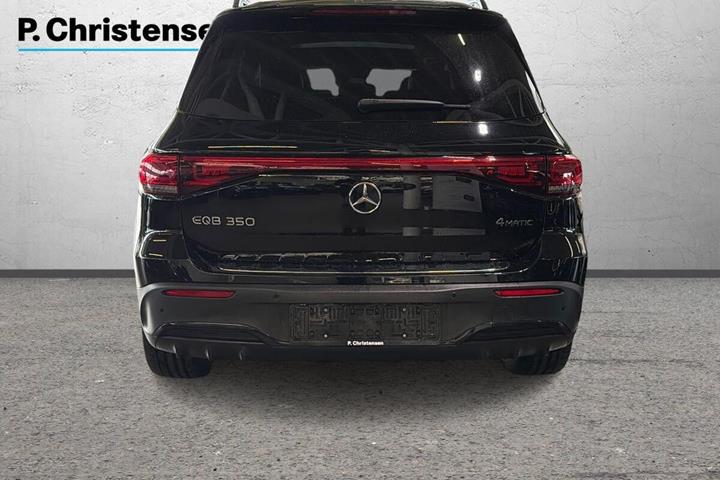 Sort Mercedes EQB350 fra 2023
