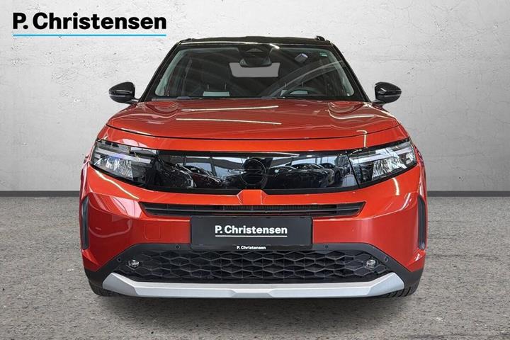 Orange Opel Frontera fra 2025