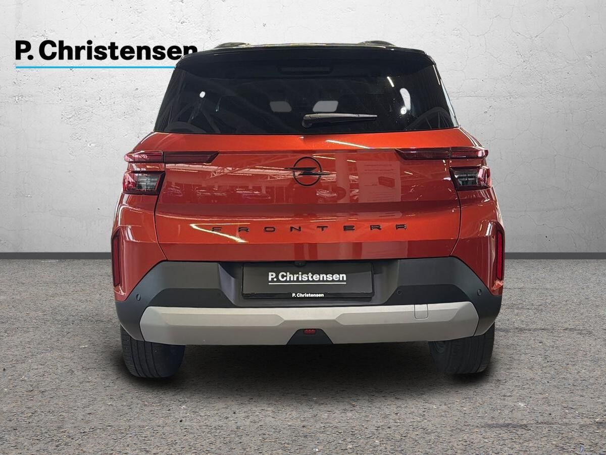 Orange Opel Frontera fra 2025