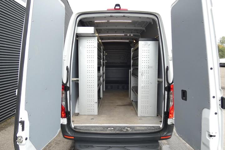 Hvid Mercedes Sprinter 316 fra 2020