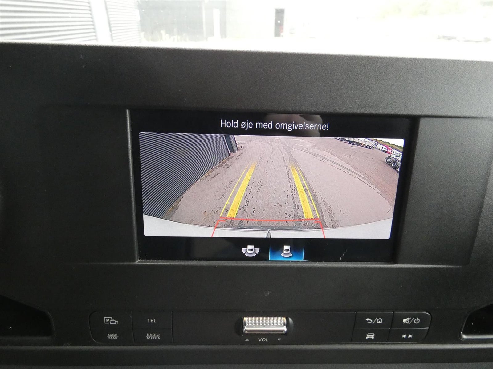 Hvid Mercedes Sprinter 316 fra 2020