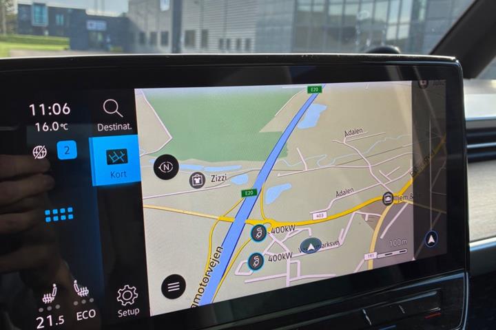 Grøn VW ID.Buzz fra 2024