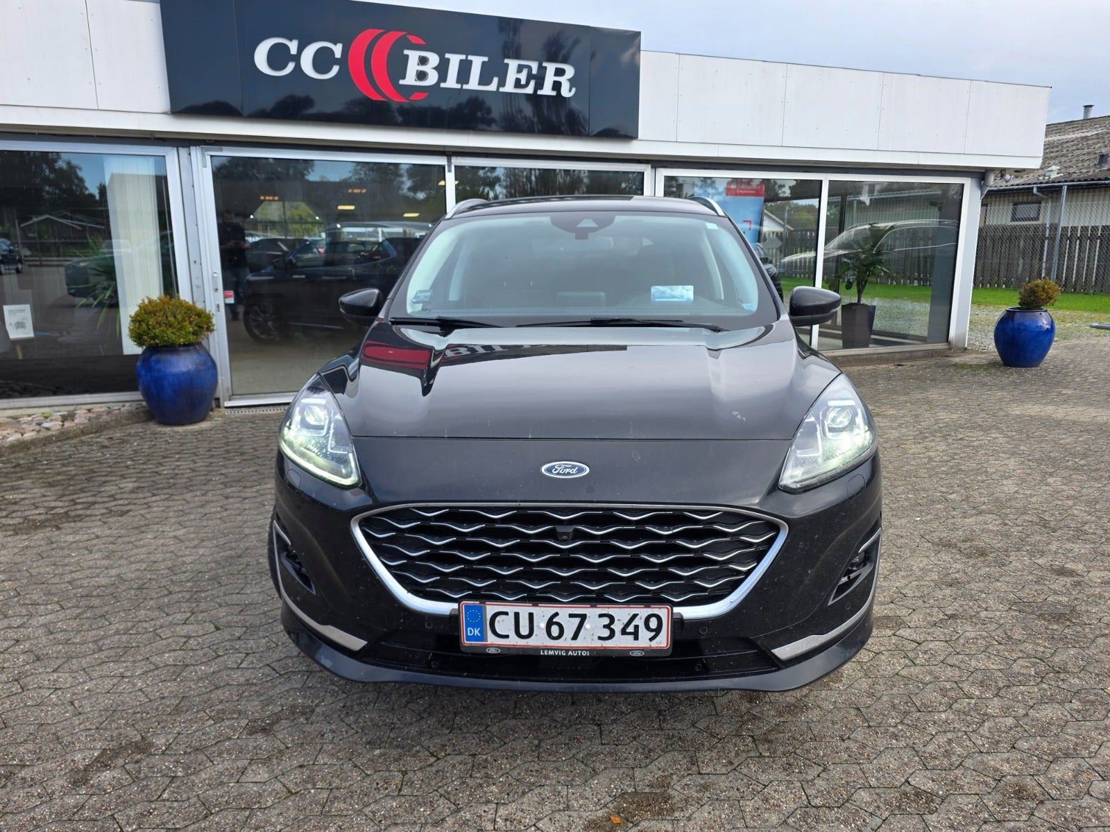 Sort Ford Kuga fra 2020