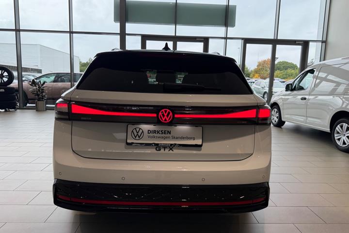 Hvid VW ID.7 fra 2027