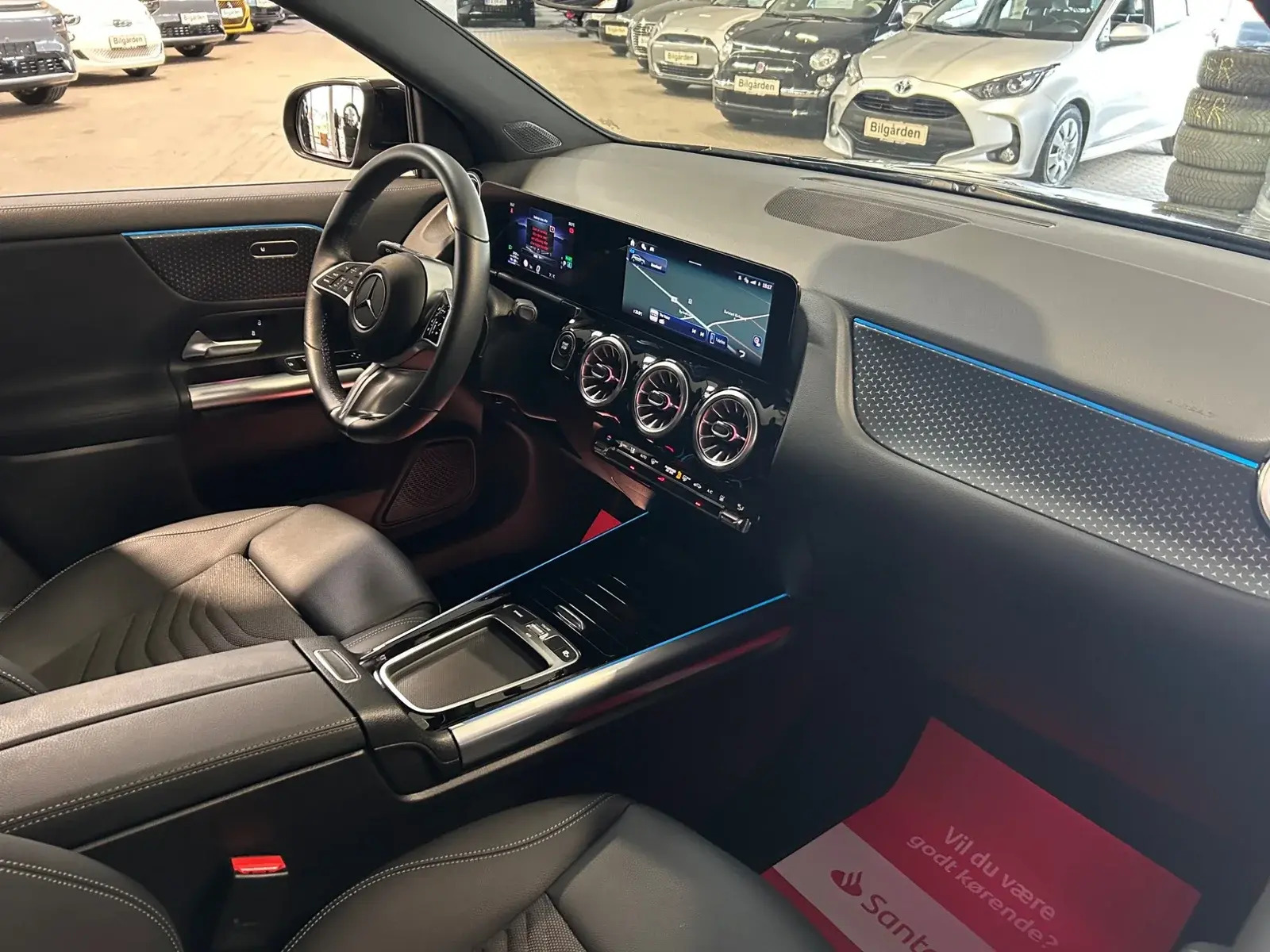 Sort Mercedes EQA250+ fra 2024