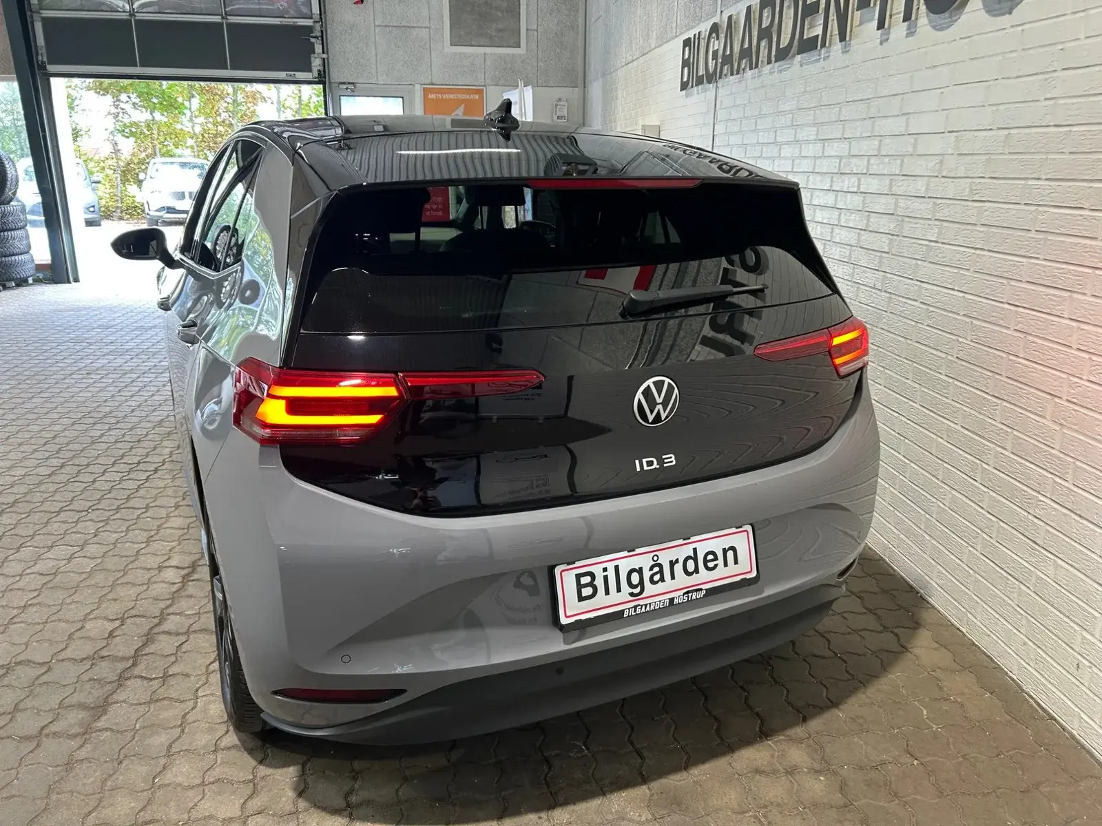 Grå VW ID.3 fra 2023