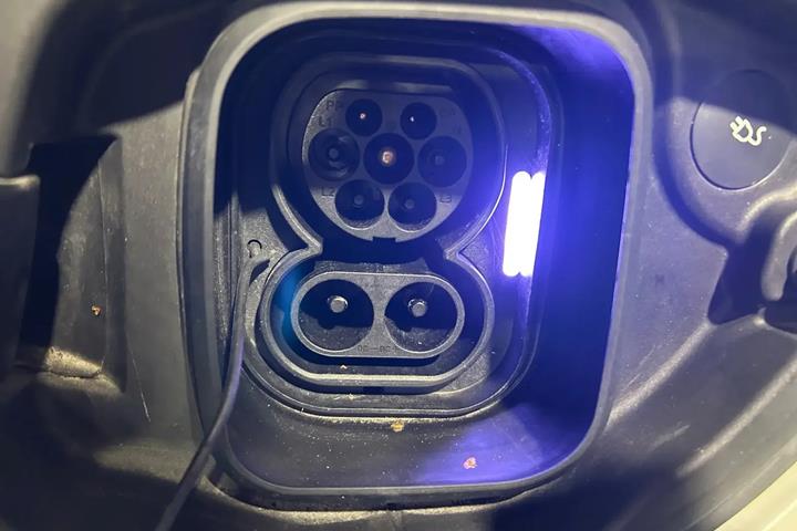 Hvid Polestar 2 fra 2020