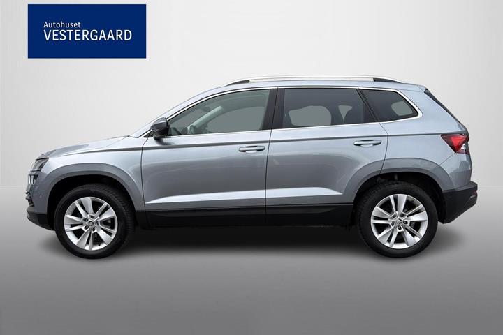 Grå Skoda Karoq fra 2020