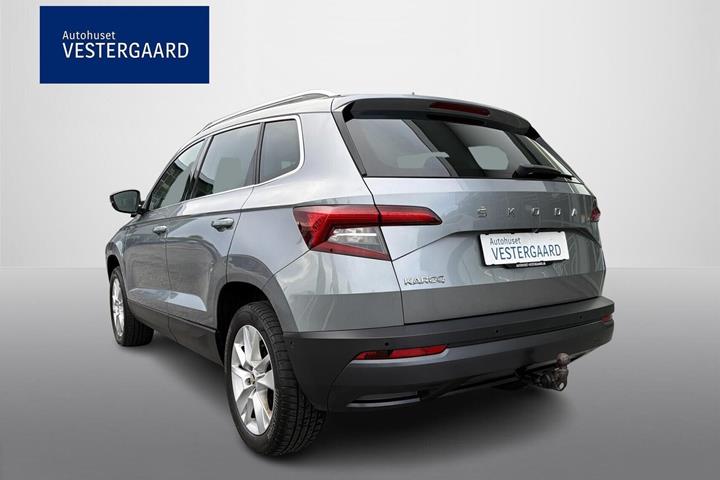 Grå Skoda Karoq fra 2020