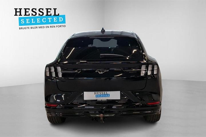 Sort Ford Mustang Mach-E fra 2023