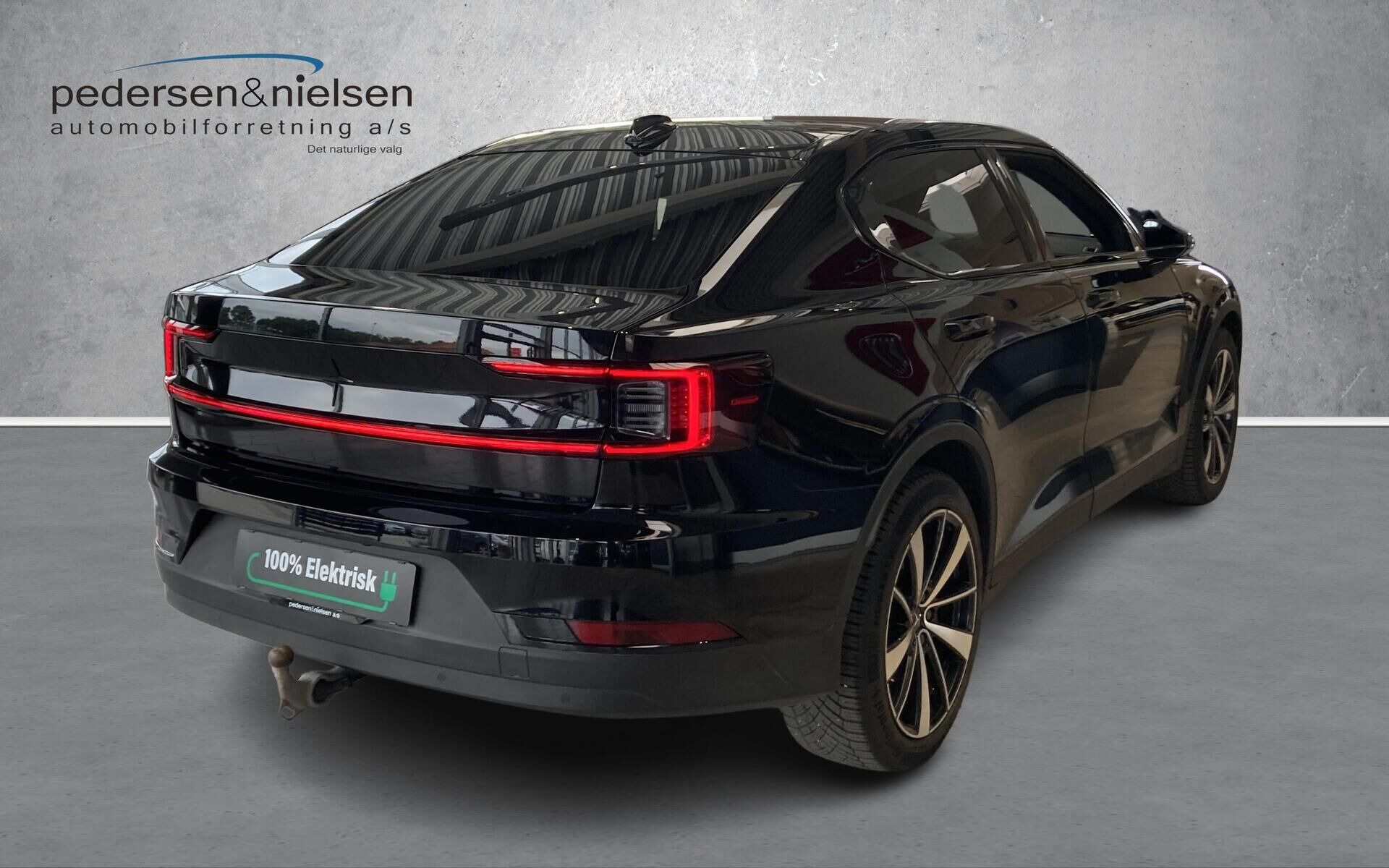 Sort Polestar 2 fra 2022