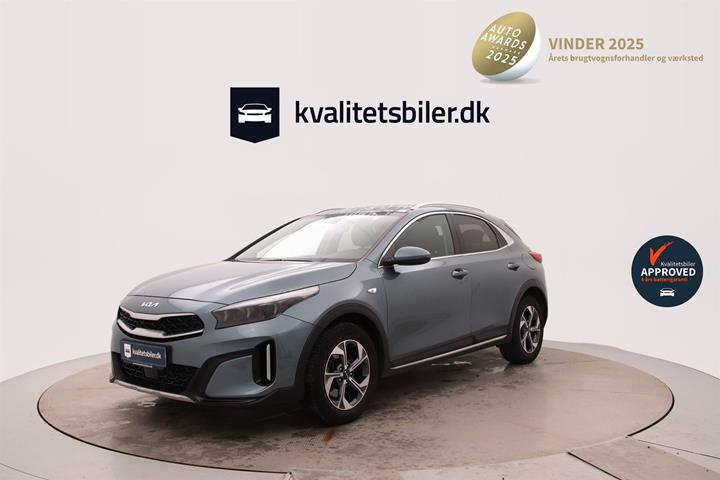 Grå Kia XCeed fra 2023