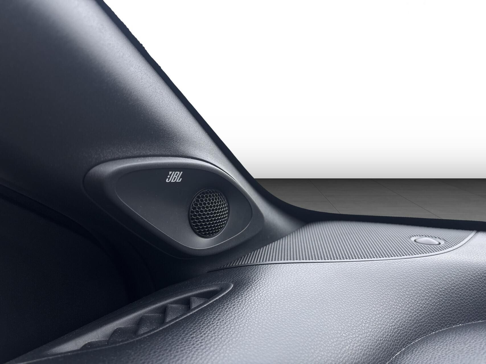 Grå Toyota Aygo X fra 2023