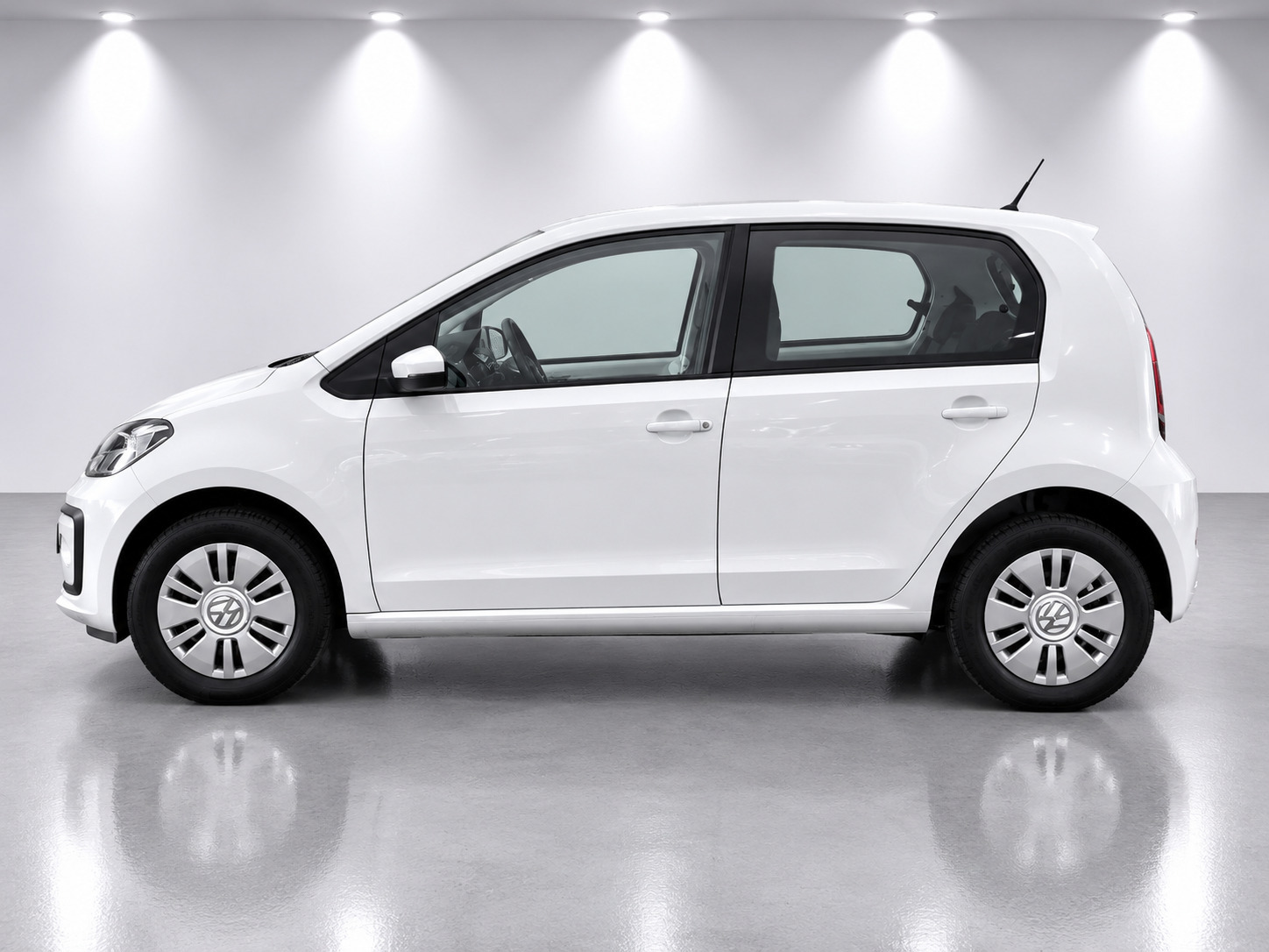 Hvid VW UP! fra 2020