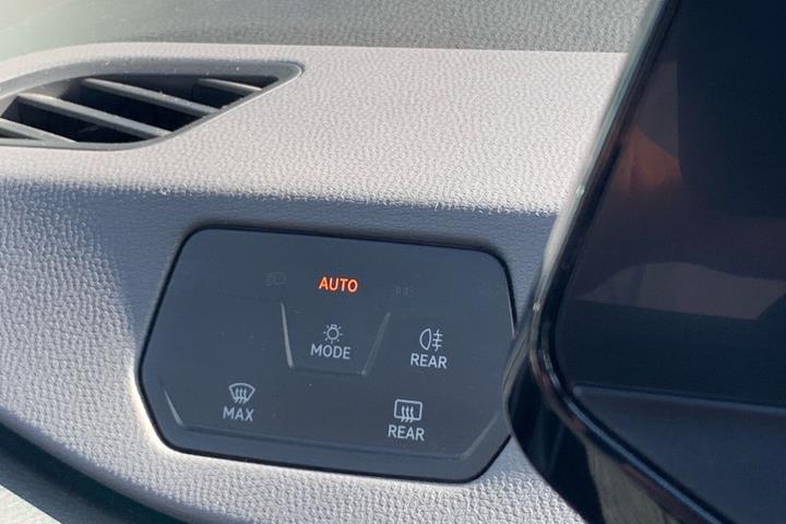 Grå VW ID.3 fra 2021