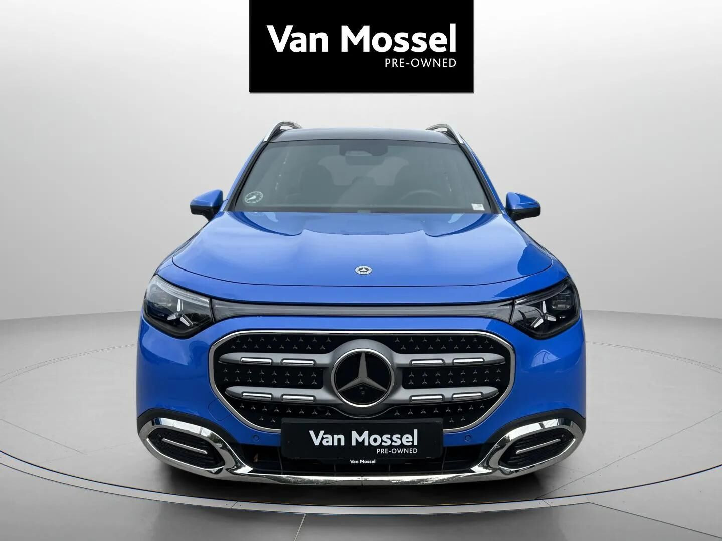 Blå Mercedes GLB250+ fra 2026