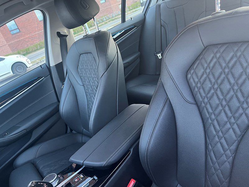 undefined BMW 530e fra 2022