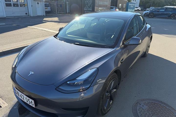 undefined Tesla Model 3 fra 2022