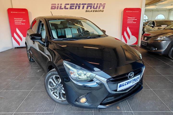 Sort Mazda 2 fra 2015