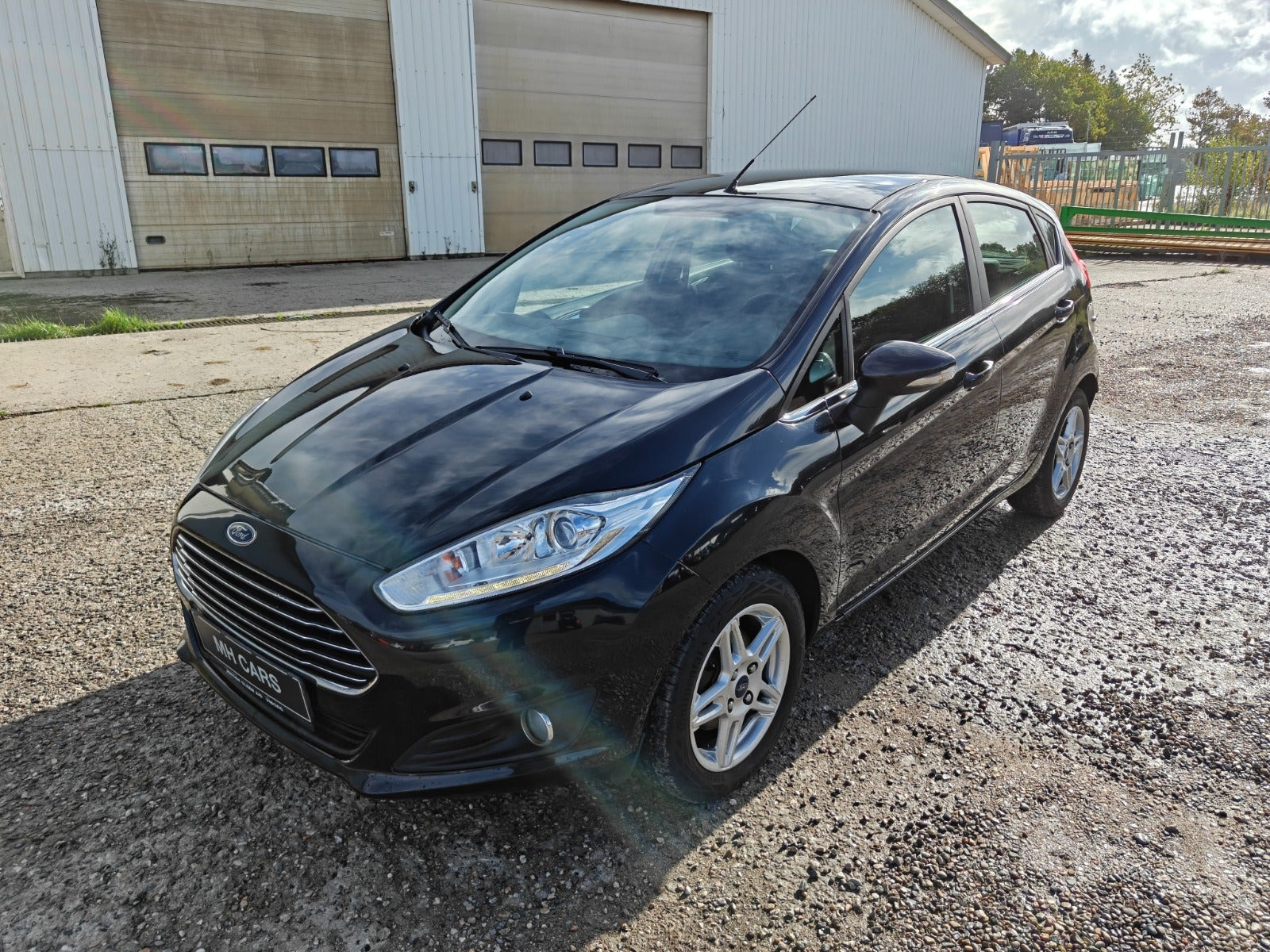 Gul Ford Fiesta fra 2014