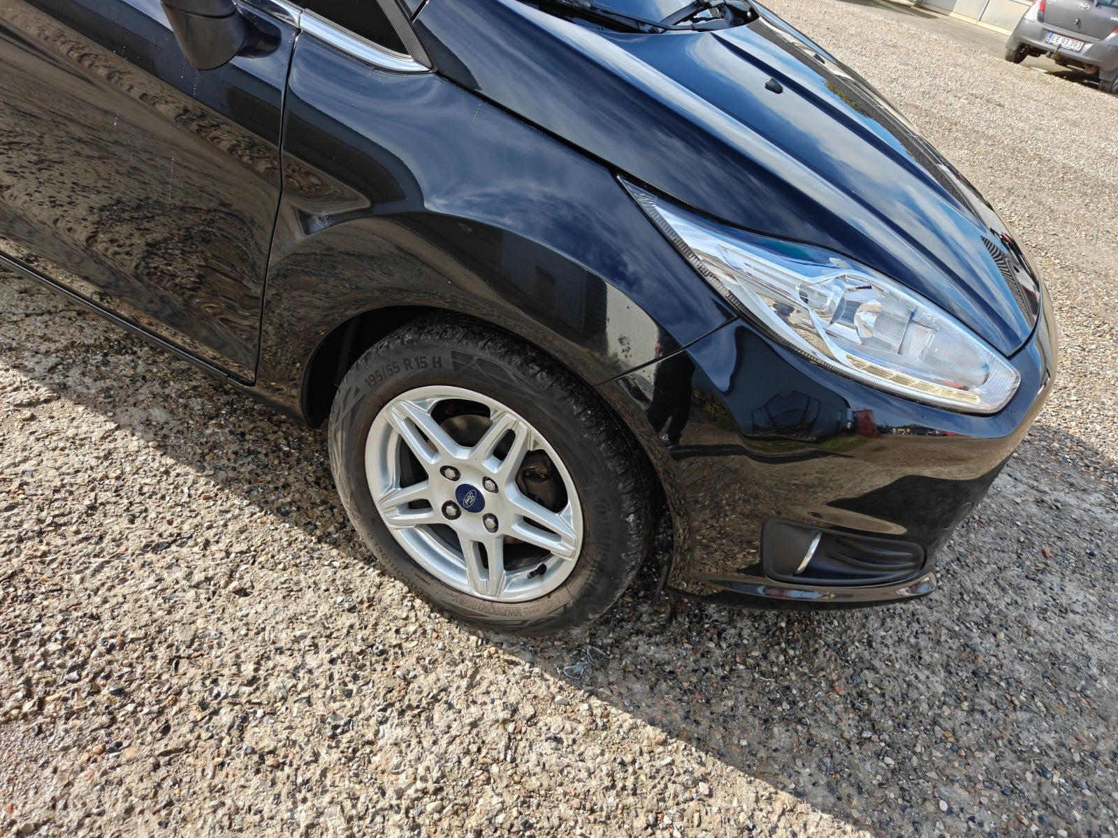 Gul Ford Fiesta fra 2014