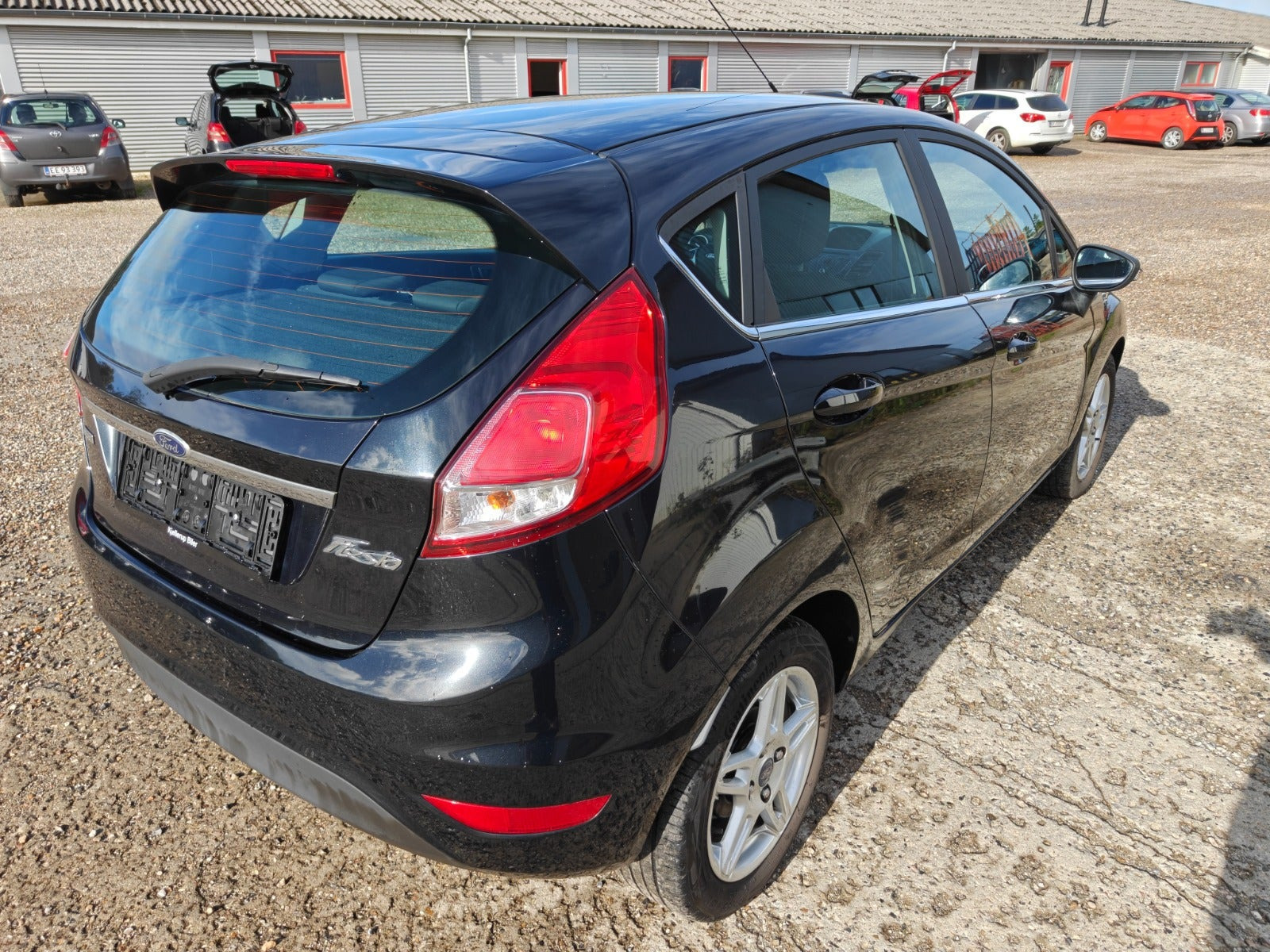 Gul Ford Fiesta fra 2014