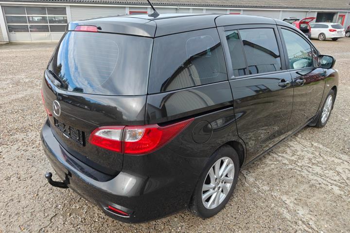 Gul Mazda 5 fra 2011