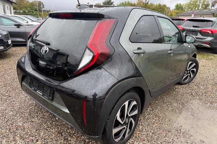 Grøn Toyota Aygo X fra 2022