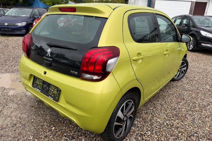 Grøn Peugeot 108 fra 2019