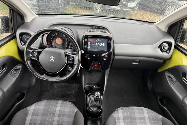 Grøn Peugeot 108 fra 2019