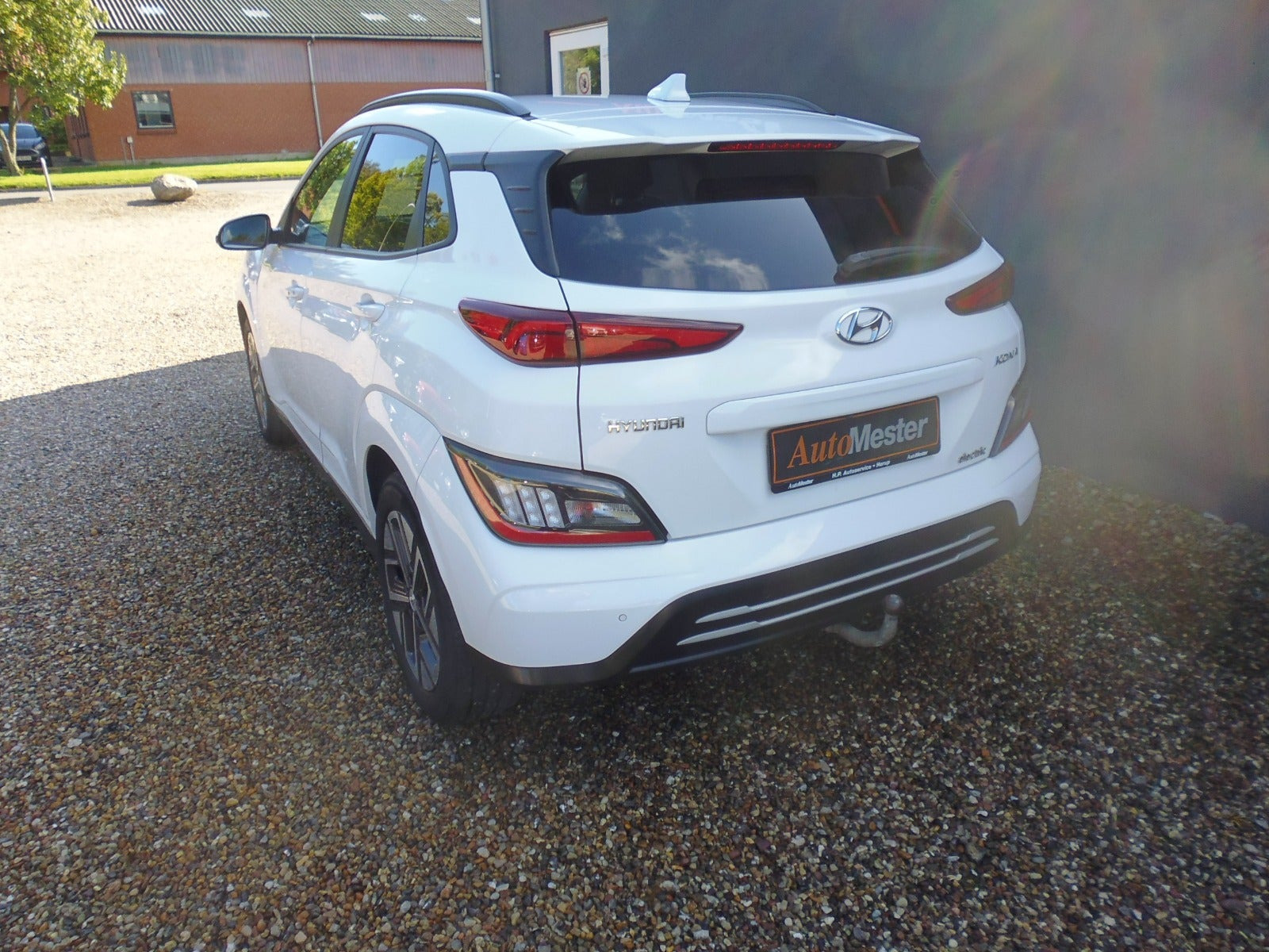 Hvid Hyundai Kona fra 2022