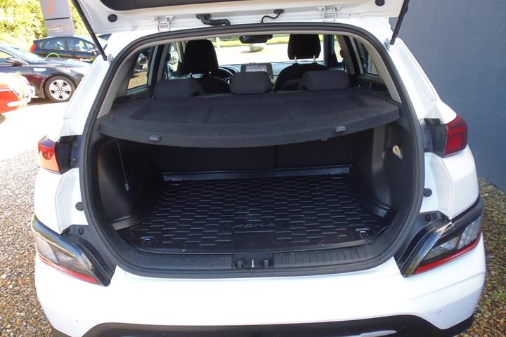 Hvid Hyundai Kona fra 2022