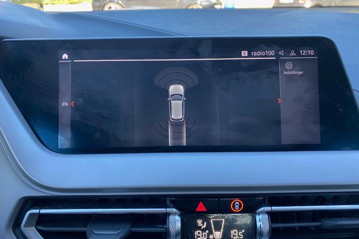 Sort BMW 118i fra 2022