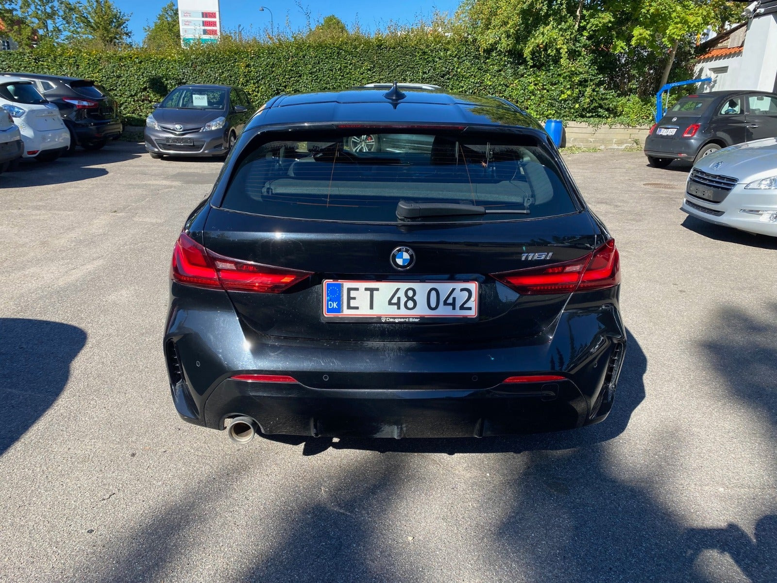 Sort BMW 118i fra 2020