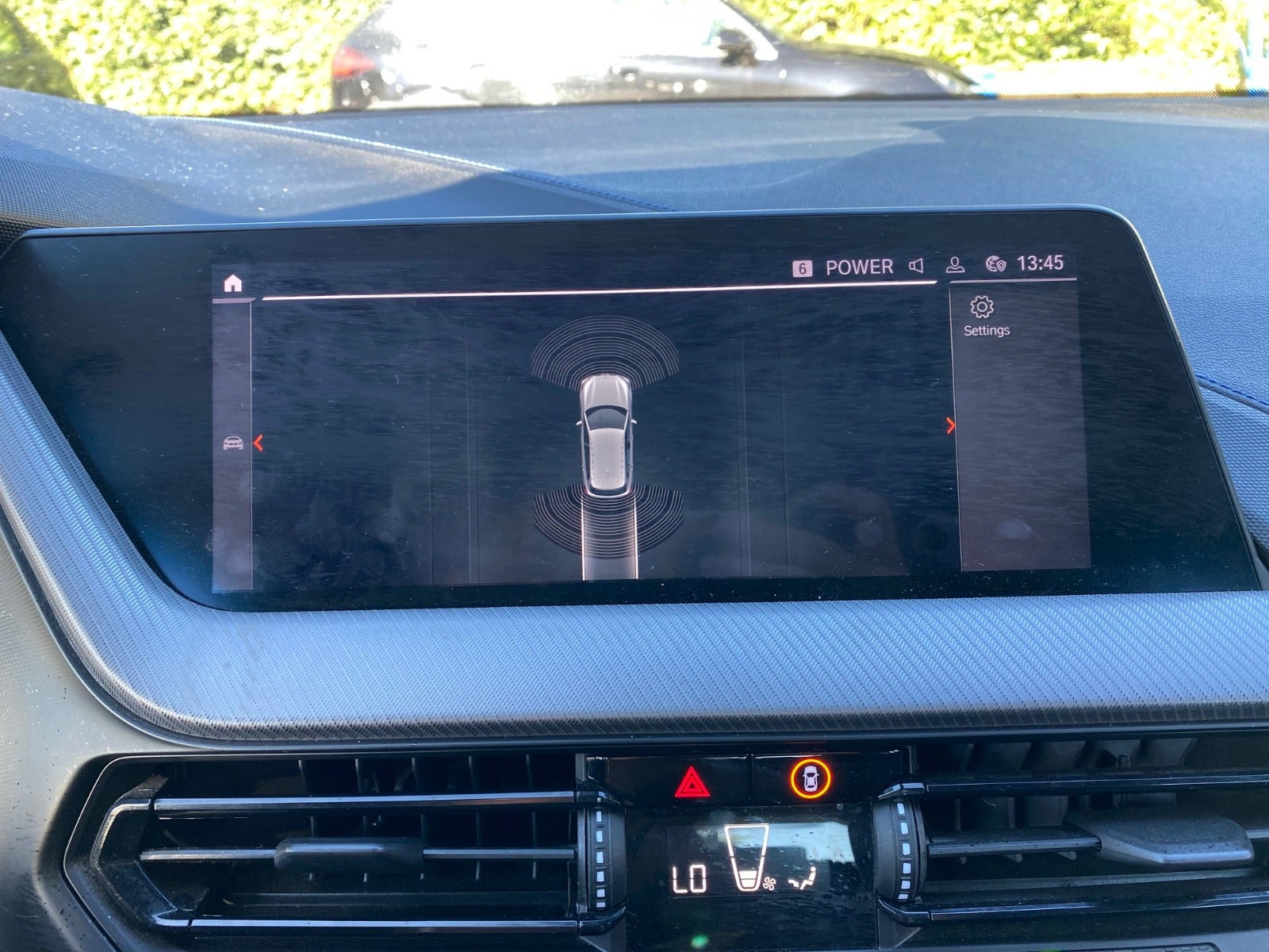 Sort BMW 118i fra 2020
