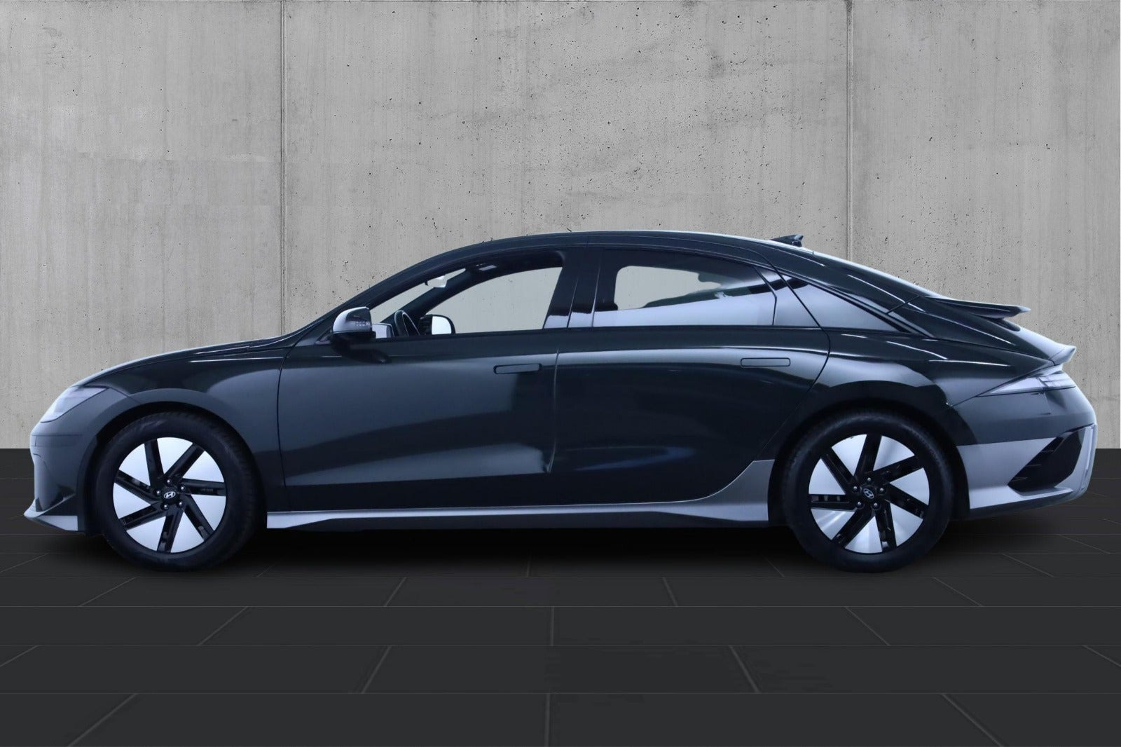 Grøn Hyundai Ioniq 6 fra 2025