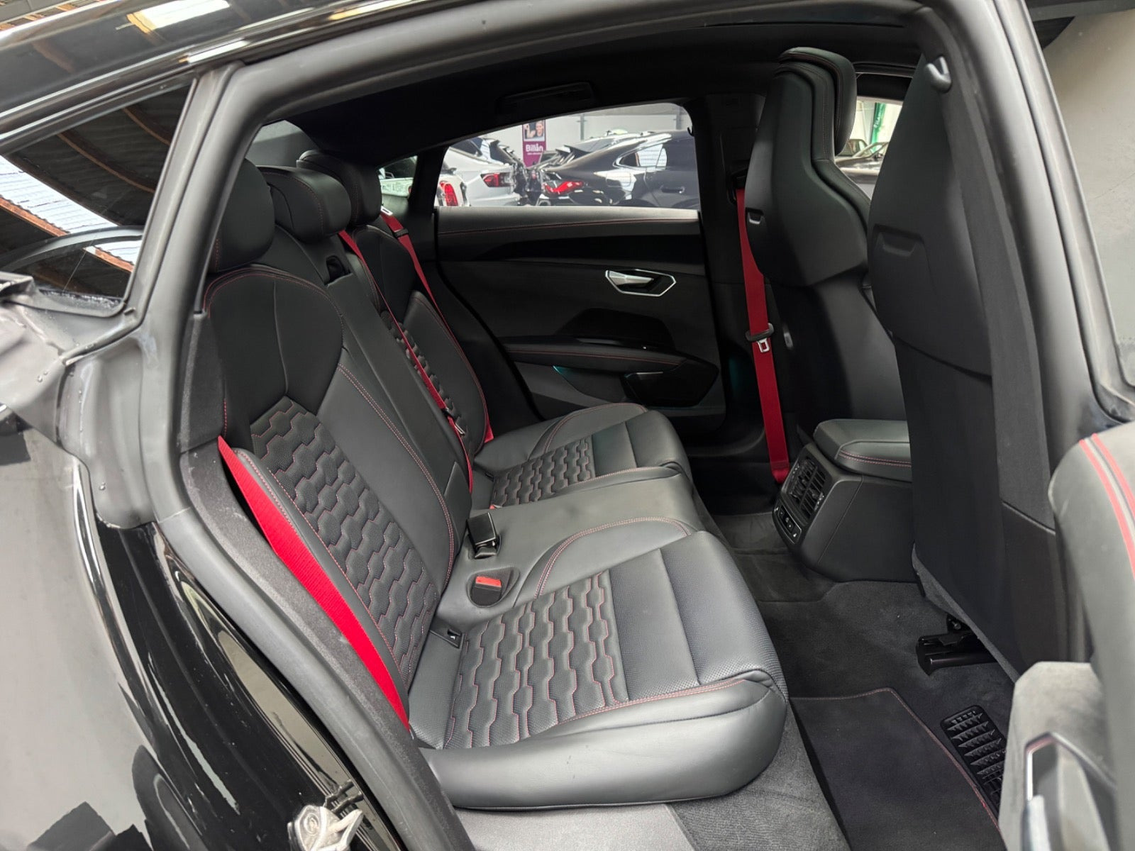 Sort Audi RS e-tron GT fra 2022