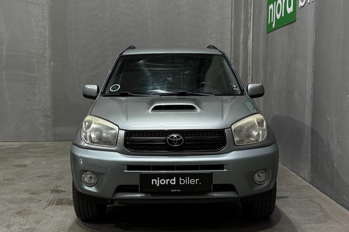 undefined Toyota RAV4 fra 2005