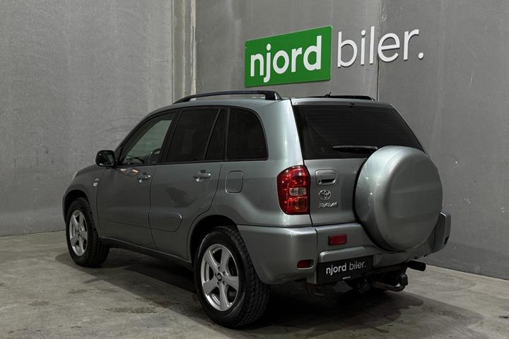 undefined Toyota RAV4 fra 2005