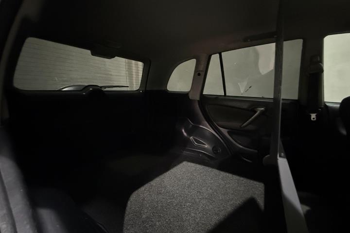 undefined Toyota RAV4 fra 2005