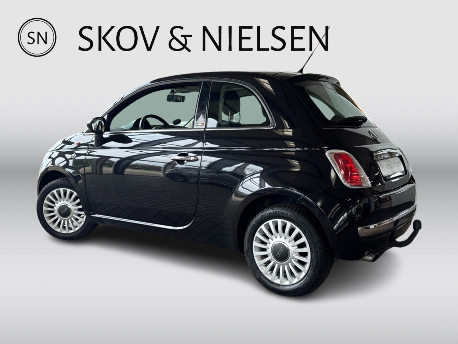 Sort Fiat 500C fra 2011