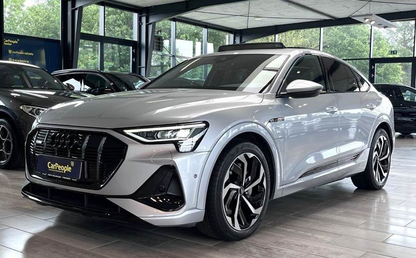 Audi e-tron 55 S-line Sportback quattro