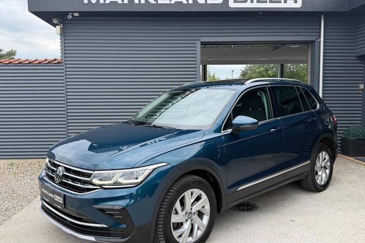 Blå VW Tiguan fra 2022