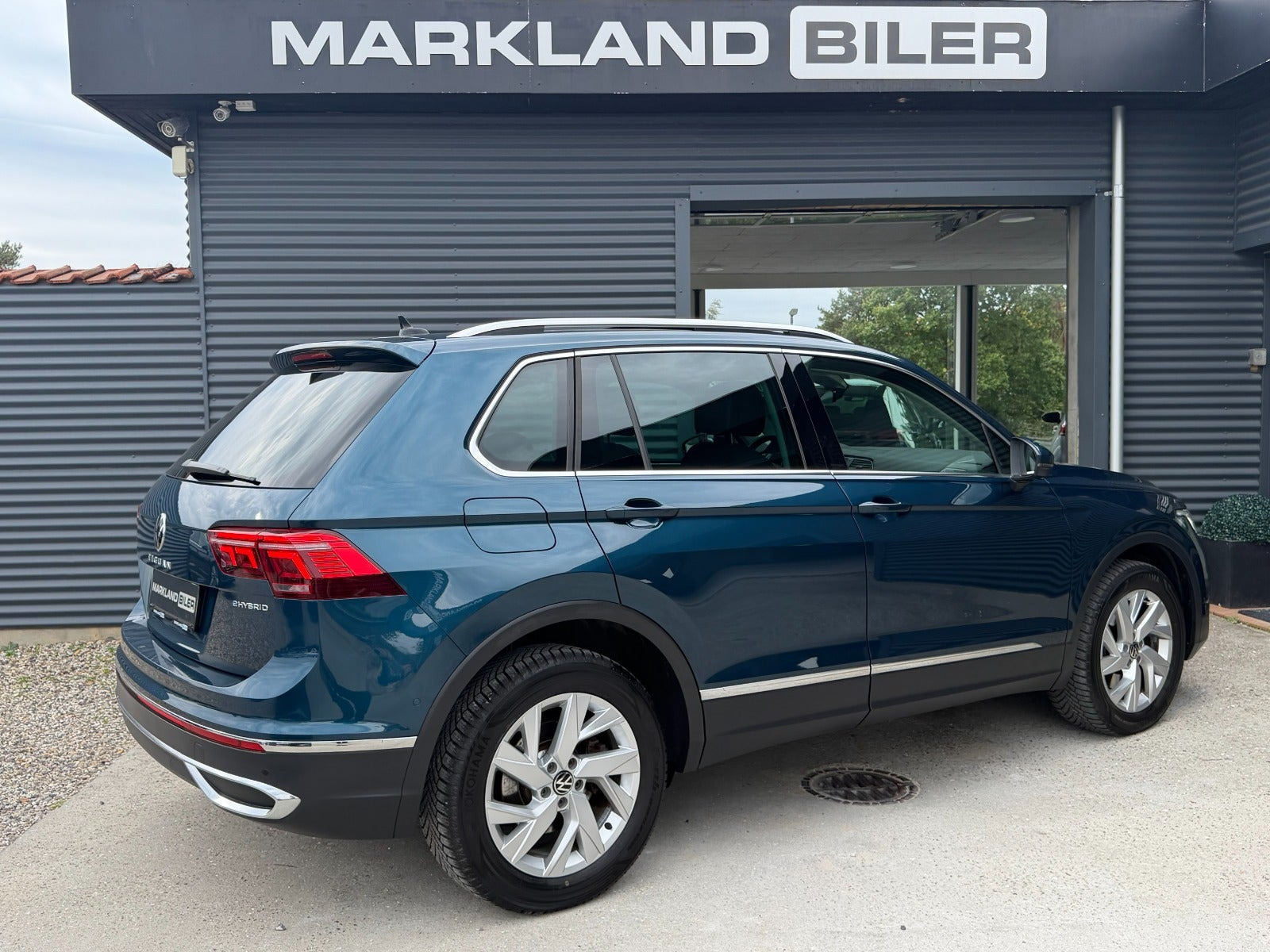 Blå VW Tiguan fra 2022