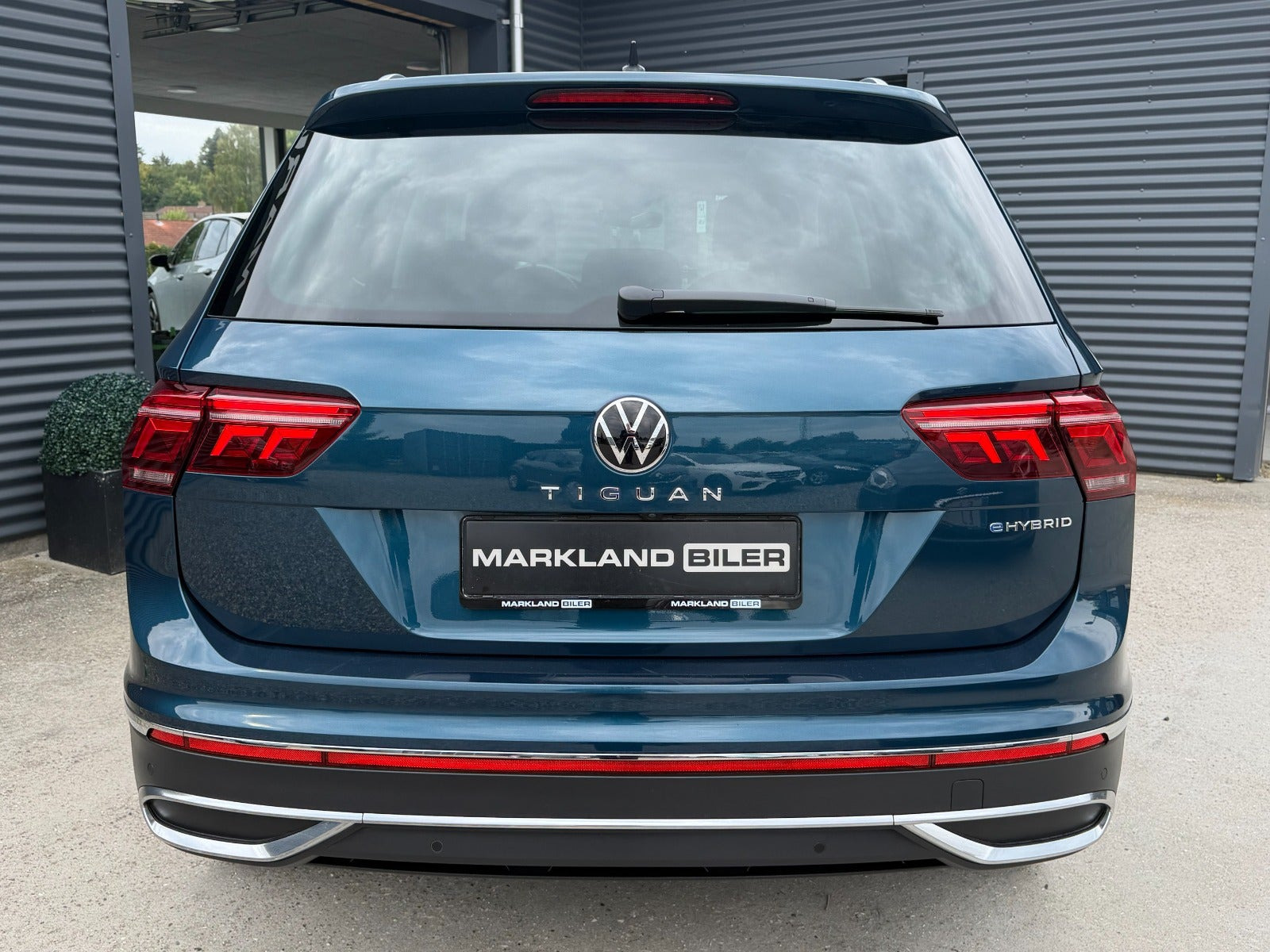Blå VW Tiguan fra 2022