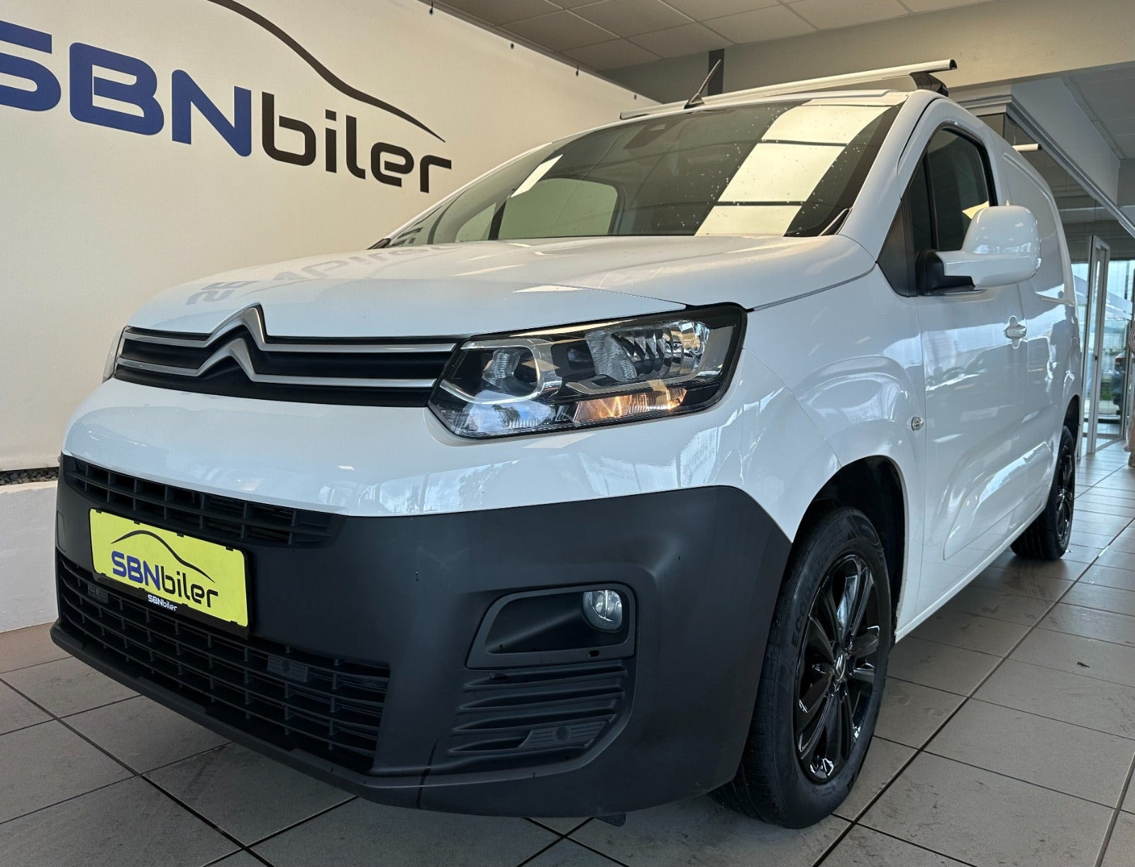 Hvid Citroën Berlingo fra 2020