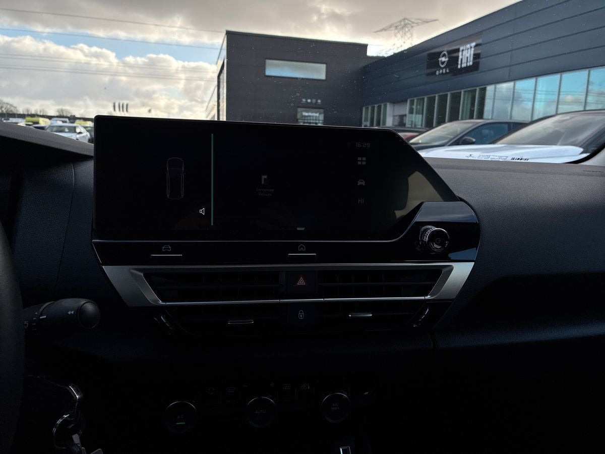 Blå Citroën ë-C4 fra 2022